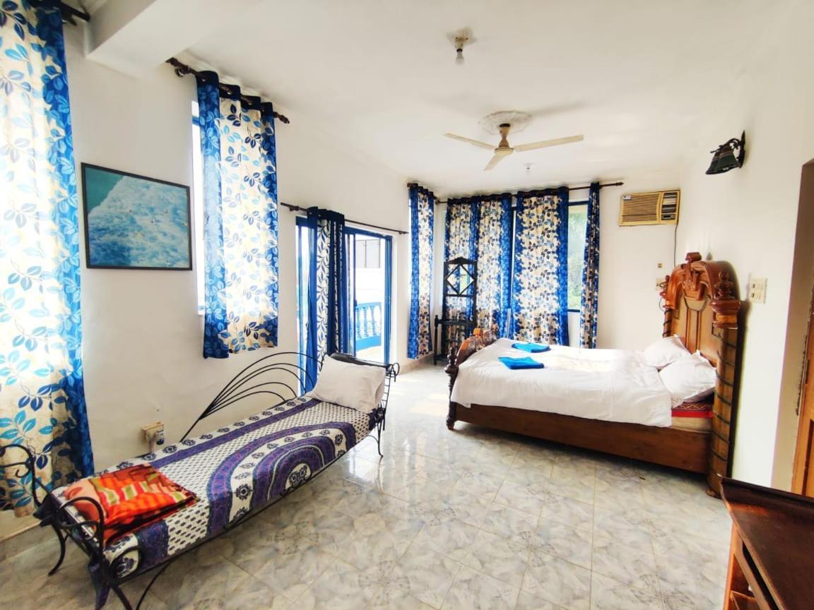 Amazing Hilltop 4 Bhk Villa With Private Pool Near 坎多林 外观 照片